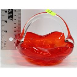 ART GLASS BASKET