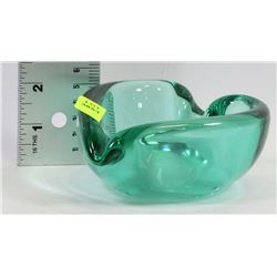 ART GLASS BOWL