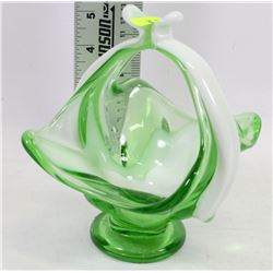 ART GLASS BASKET