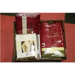 FLAT WITH ASSORTED NEW TABLECLOTHS INCL. OBLONG