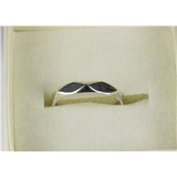#19-STERLING SILVER GEOMETRIC PATTERN RING