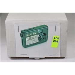 NEW MINI DIGITAL VIDEO RECORDER/SPY CAM