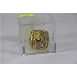 CROSBY 2009 REPLICA STANLEY CUP RING