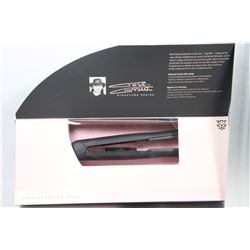 JOSE EBER HAIR STYLIST OF THE STARS SIGNATURE