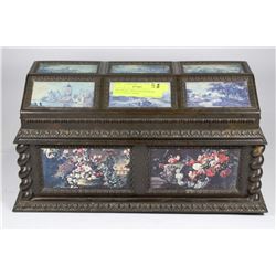 TREASURE CHEST FILLED WITH KEYCHAINS, PAPER