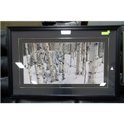 WOOD FRAMED SIBERIAN TIGER PRINT "SILENT