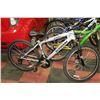 Image 1 : SCHWINN 21 SPEED FRONT SUSPENSION MOUNTAIN BIKE