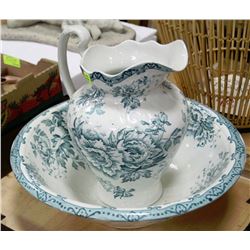 VINTAGE ENGLISH SEMI PORCELAIN WASH BOWL SET