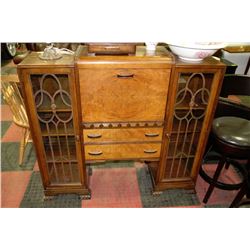 VINTAGE ESTATE WOOD SIDEBOARD