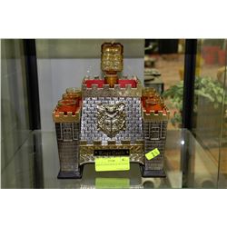 KINGS CASTLE MUSICAL DECANTER