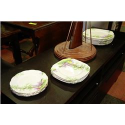 ESTATE ROYAL ALBERT ENGLISH PLATE SET (GREENWOOD