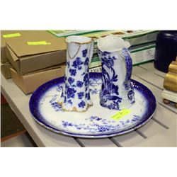 COBALT BLUE AND WHITE VINTAGE PLATE WITH TWO