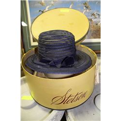 VINTAGE ESTATE STETSON HAT BOX WITH HAT