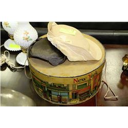 VINTAGE HAT BOX WITH LADIES HATS