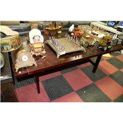 WOOD TONE KITCHEN TABLE ON CHOICE