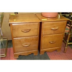 PAIR OF MAPLE 2 DRAWER NIGHT STANDS
