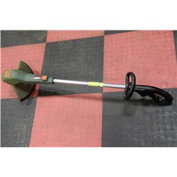 BLACK AND DECKER TRIMMER