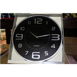 NEW 18" MODERN SILVER TONE WALL CLOCK
