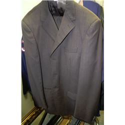 DANIEL HECHTER PINSTRIPE SUIT SIZE 52