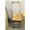 Image 1 : PORTABLE SHOP TABLE AND DOLLY