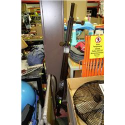 QUEEN SIZE METAL BED FRAME