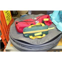 POPUP BEER COOLER WITH 2 FIRST AID KITS