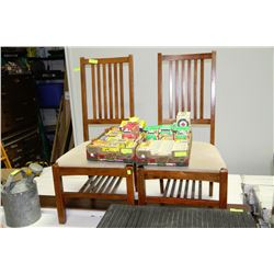 PAIR OF WOOD & FABRIC SIDE CHAIRS