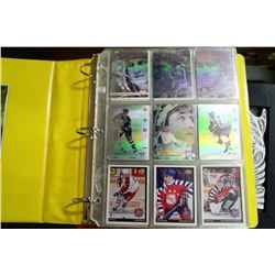 BINDER OF HOCKEY CARDS APPROX 270 W/HOLOGRAM/ALL