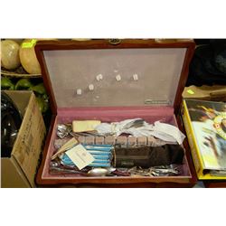 ESTATE ASSORTMENT OF SILVERWARE