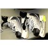 Image 1 : BAUER YOUTH SIZE 1 HOCKEY SKATES