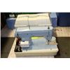 Image 1 : VINTAGE "WHITE" PORTABLE SEWING