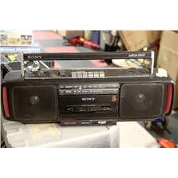 SONY MEGA BASS PORTABLE RADIO/CASSETTE-