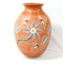 Mexican Mata Ortiz Hummingbird Jar by K. Camacho