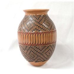 Mexican Mata Ortiz Polychrome Jar by Luis Ortiz