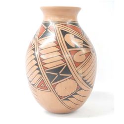 Mexican Mata Ortiz Polychrome Jar by Luis Ortiz