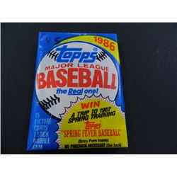 Six (6) Unopened Packs of 1986 Topps Baseball Cards, 15 Cards plus one stick of Bubble Gum