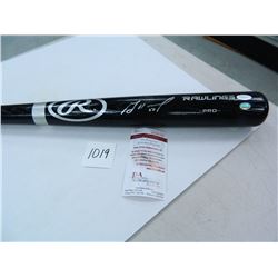 Jose Altuve (Astros) Signed Full Size Baseball Bat with COA