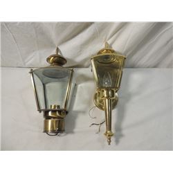 PAIR BRASS OUTSIDE HOME LIGHTS LAMPS