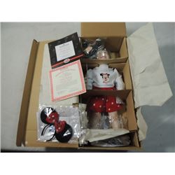 ASHTON DRAKE WALT DISNEY WORLD GIRL DOLL NIB