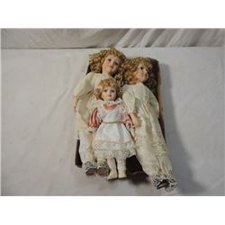 LOT 3 COLLECTIBLE PORCELAIN DOLLS NICE!