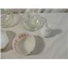 Image 2 : VINTAGE GLASSWARE LOT FIRE KING PYREX MORE