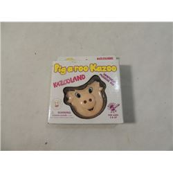 PIG-A-ROO KAZOO ROCKET USA ORIGINAL BOX