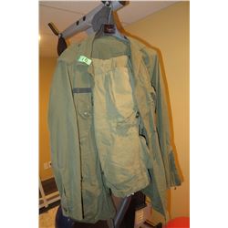 CDN Forces combat shirt and pants green