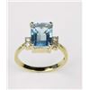 Image 3 : Vibrant FINE emerald cut Aquamarine and Diamond  ring with approx. 3.00 carat Aquamarine and 4  roun
