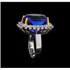 Image 4 : 14KT White Gold GIA Certified 22.13ct Tanzanite and Diamond Ring