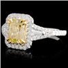 Image 2 : 18K Gold 1.90ctw Fancy Color Diamond Ring