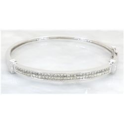 2.50ctw Diamond Bangle Bracelet - 14KT White Gold