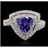 Image 3 : 14KT Two-Tone Gold 2.25ct Tanzanite and Diamond Ring