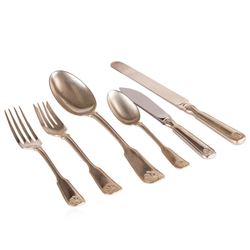 Tiffany & Co. Shell and Thread Sterling Silver Flatware 30 Piece Set