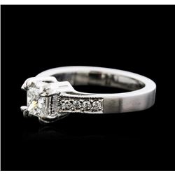 14KT White Gold 0.49ctw Diamond Ring